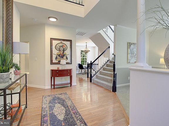 3rd image of 3305 Christines Way