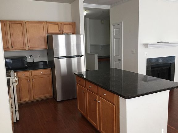 Separate Pantry (white)