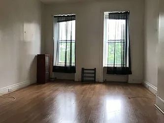 Rented by Premier Metro Realty Corp