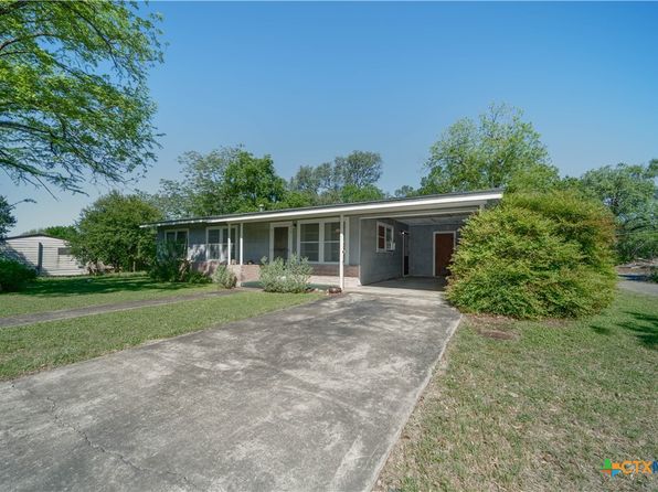 516 Franklin Dr, San Marcos, TX 78666