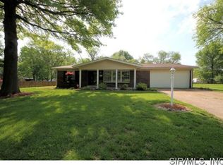2118 Muren Blvd, Belleville, IL 62221