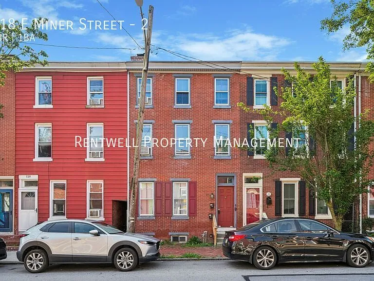 118 E Miner St #2 — Photo 1
