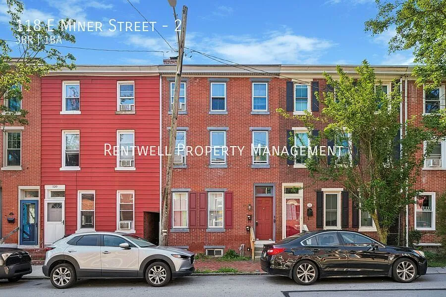 118 E Miner St #2