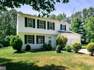 31 Ashland Ave, Sicklerville, NJ 08081