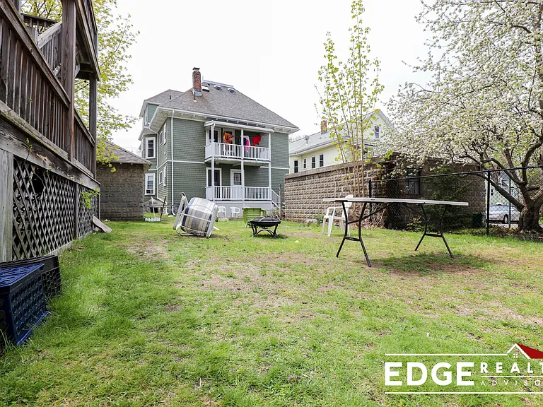 24 Lyne Rd #2 — Photo 10