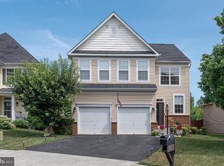 8971 Hanson Grove Ct, Manassas, VA 20109