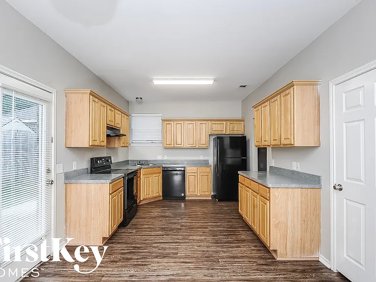 4228 Canyon Trl — Photo 7