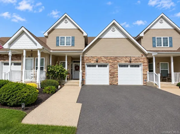 55 Rose Lane, Mount Sinai, NY 11766