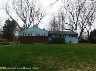 40 Glenhill Rd, Freehold, NJ 07728