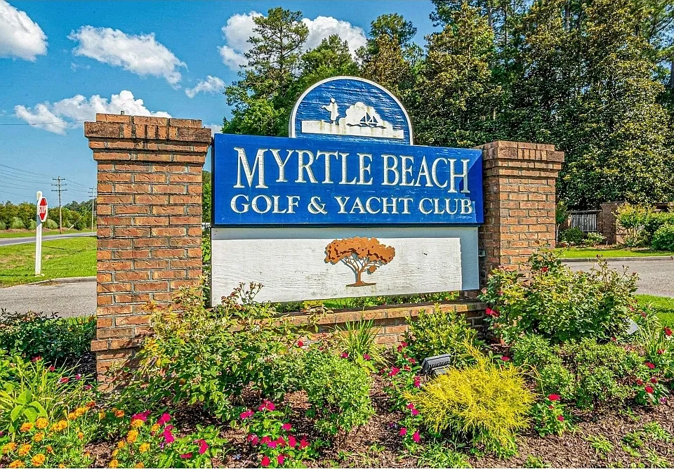 6850 Blue Heron Blvd #611