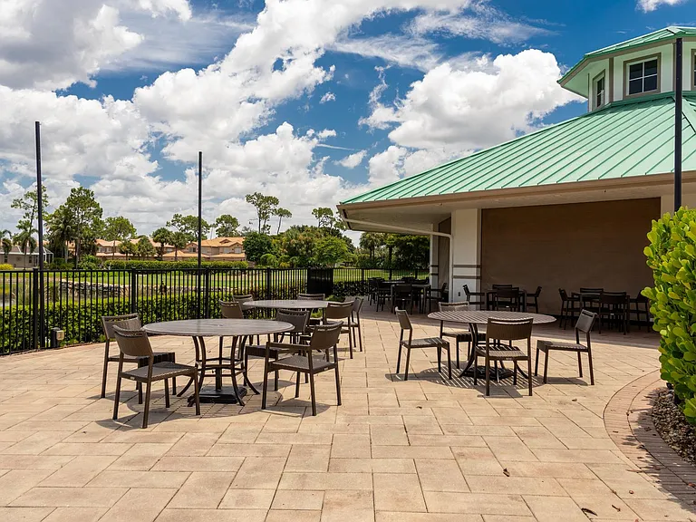 3950 Loblolly Bay Dr #402 — Photo 29