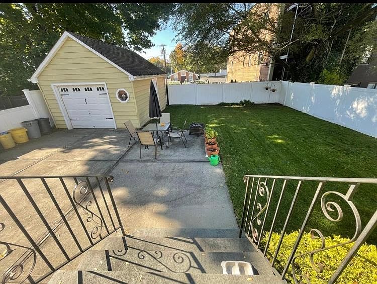 1st image of 44 Nassau St #B