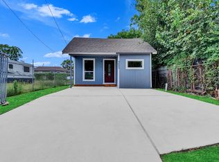 5603 N Wayside Dr, Houston, TX 77028