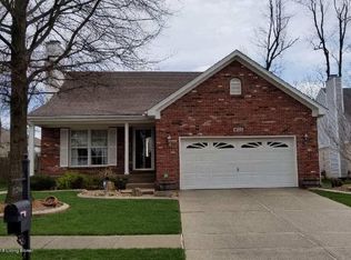 11706 Oak Bay Dr, Louisville, KY