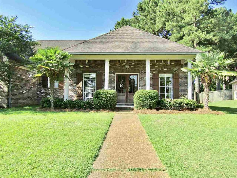 1st image of 101 Deer Creek Dr