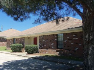 Single Duplex House, Starkville, MS 39759