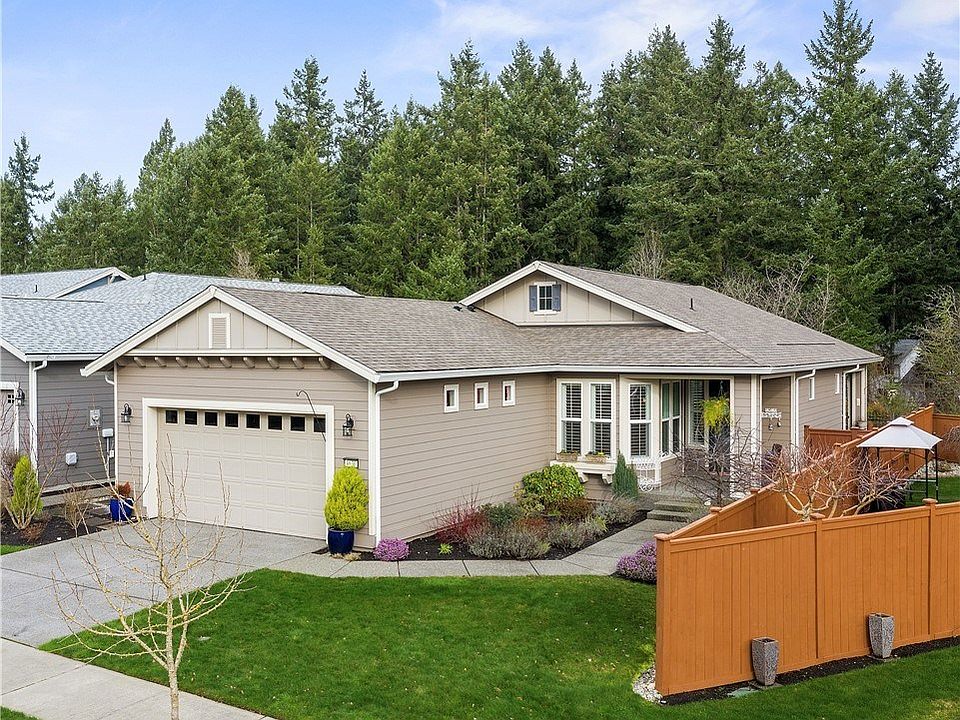 1st image of 4630 Meriwood Dr NE