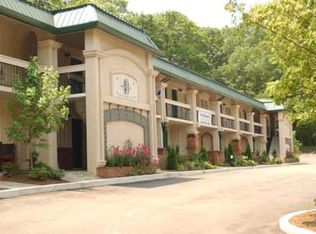 655 E Campus Rd APT 9, Athens, GA 30605