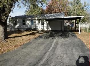 16300 E 16th St S, Independence, MO 64050