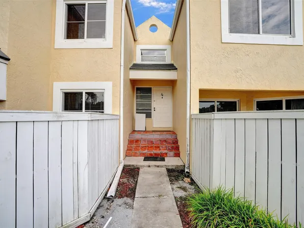 6810 SW 45th Lane #130, Miami, FL 33155