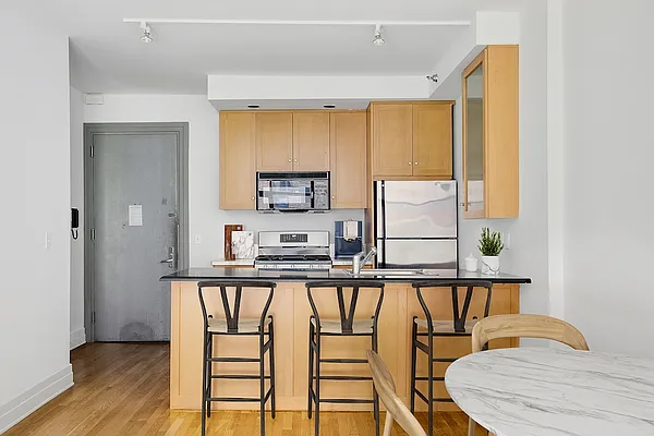 Rented by Two Trees | media 2