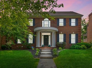 4830 Wyndhurst Rd, Lexington, KY 40515