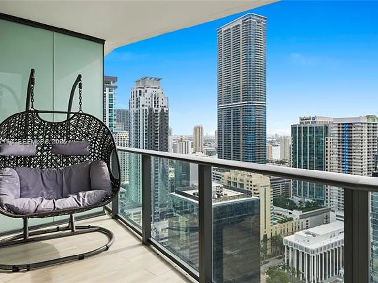 1300 S Miami Avenue Rd #3303 — Photo 19