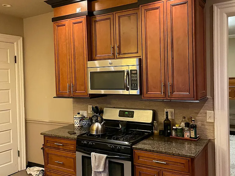 382 Elmwood Ave — Photo 3