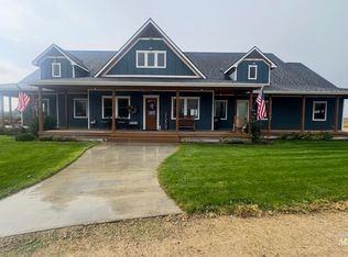 415 N Locust Grove Rd, Kuna, ID 83634
