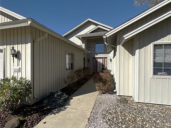 3rd image of 33110 Wren Haven Cir