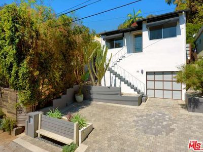 8551 Walnut Dr, Los Angeles, CA, 90046