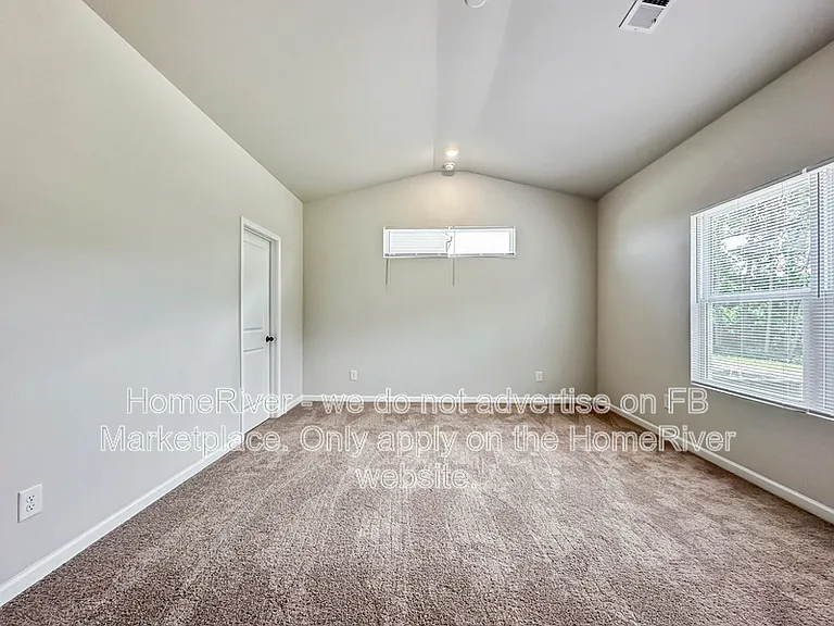 437 Chedworth Dr — Photo 9