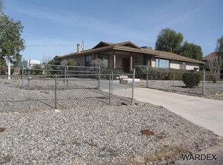 5285 Powell Lake Rd, Topock, AZ 86436