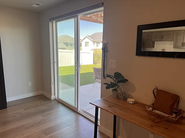 3 bed, 1700 sqft, $1,800 — Photo 3