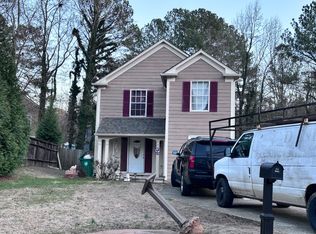 5023 Brittany Dr, Stone Mountain, GA