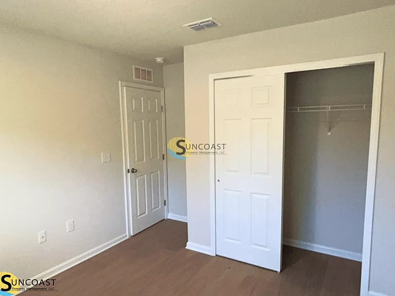 1545 Union St W — Photo 7