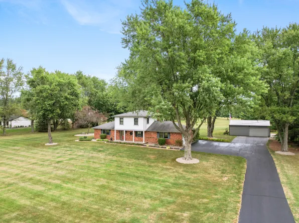 1755 N County Road 200 E, Danville, IN 46122