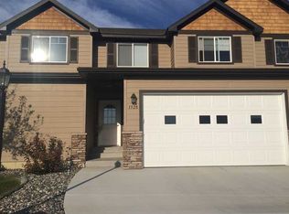 1528 Chesapeake Ln, Billings, MT 59101