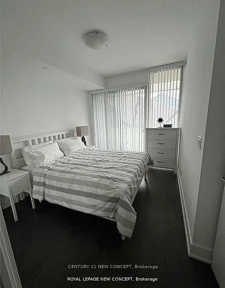 200 Bloor St W #504 — Photo 7