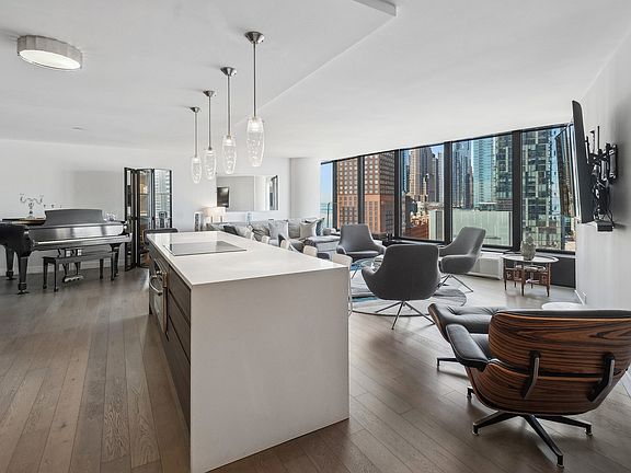 3rd image of 505 N Lake Shore Dr APT 1301