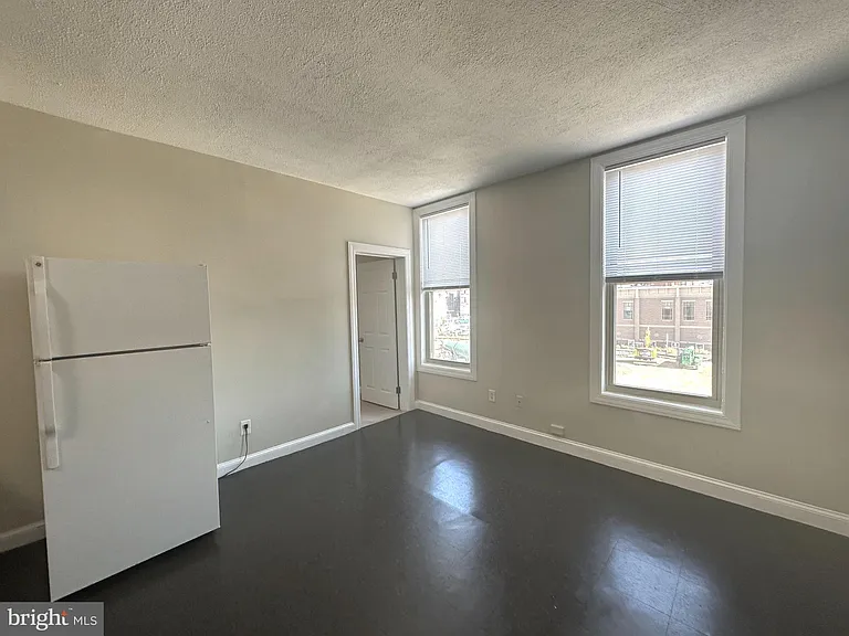 64 W Antietam St #7 — Photo 10