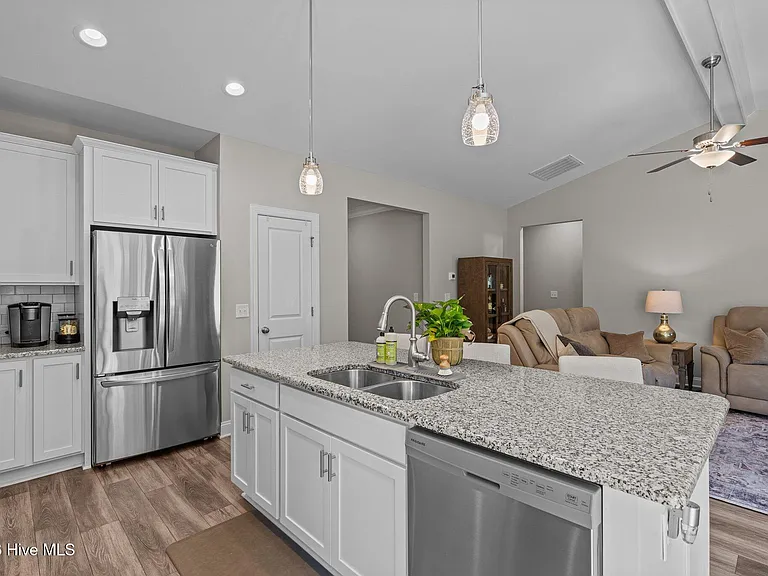 109 Country Ridge Ln — Photo 28