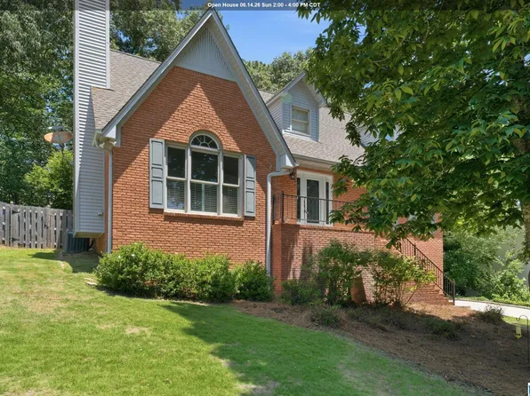 1769 Russet Woods Ln, Birmingham, AL 35244