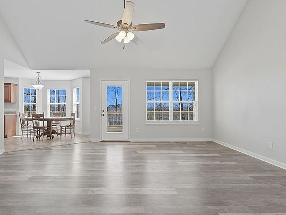 2nd image of 1846 Millard Rd