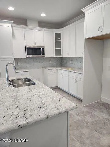 2 bed, 2.5 bath, 1748 sqft, $3,300 — Photo 3