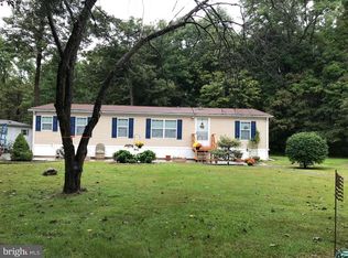 1 Locust Ter, Quakertown, PA 18951