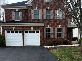 8605 Lenfant Pl, Manassas, VA 20112