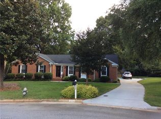 1004 Ainsworth Ct, Greensboro, NC 27410