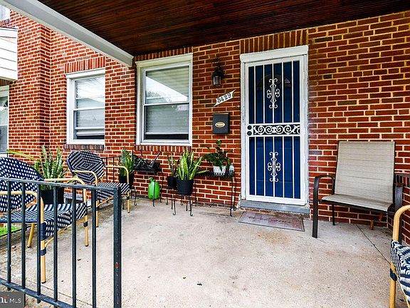 4th image of 3429 Parklawn Ave