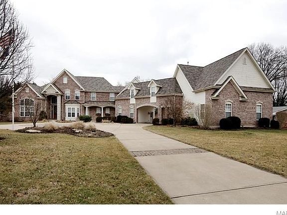 2nd image of 40 Auburndale Dr